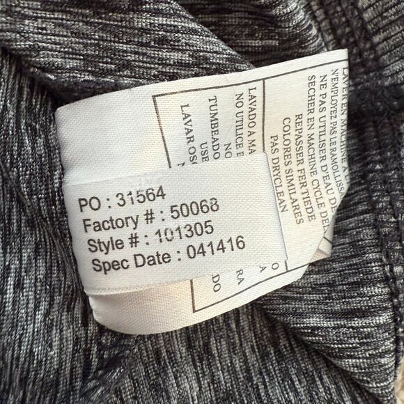 Women’s Cleveland Browns Quarter-Zip Pullover - Picture 7 of 7